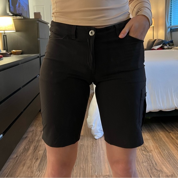 Patagonia hiking shorts - Picture 3 of 11